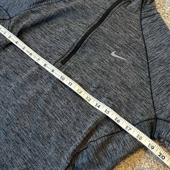 Nike Women’s Element Sphere Half Zip Pullover - Large - Picture 8 of 10